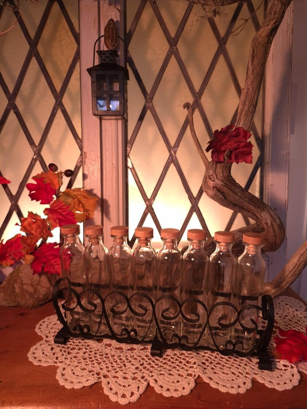 Beyond Midnight 🦉🧚‍♂️ Apothecary Spice Rack with 8 Glass Bottles - Picture 4 of 13
